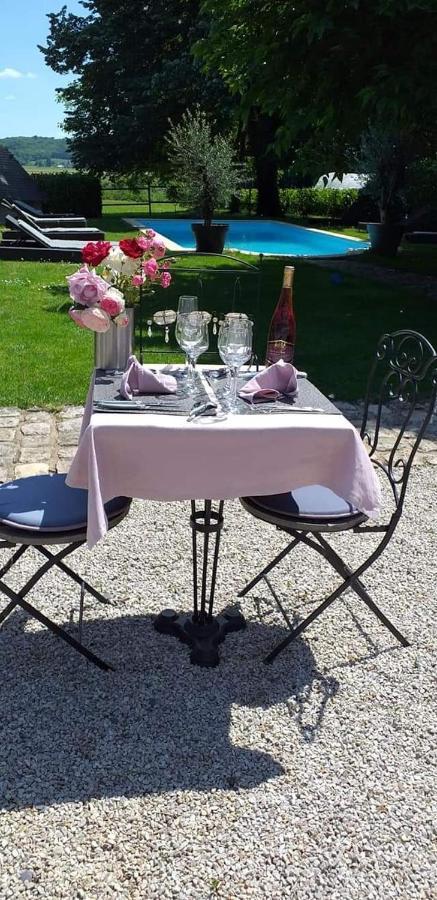 ブレゾン Le Mouton Bed & Breakfast エクステリア 写真