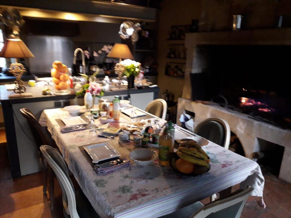 ブレゾン Le Mouton Bed & Breakfast エクステリア 写真